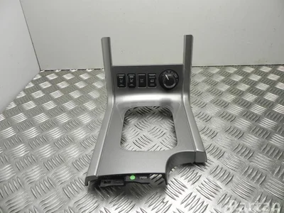 Nissan 1053583, 1053575 NP300 NAVARA Platform/Chassis (D40) 2010 Cadre - Image 1