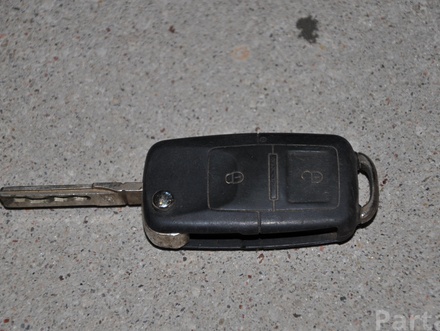 VOLKSWAGEN GOLF IV (1J1) 2001 Key