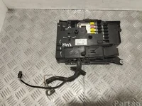 Porsche 7P0937548J CAYENNE (92A) 2013 Caja de fusibles