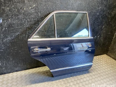 Mercedes-Benz S-Class W126 1983 Porte Right Rear - Image 1