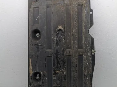 Opel 9823547580 Corsa F 2021 Cache de protection sous moteur - Image 1