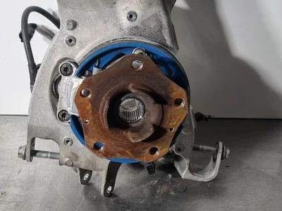 Porsche 99133161104, 99160913301 911 (991) 2018 Logement de roulement de roue Left Rear - Image 1