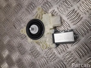 BMW 5A28AC4 5 G60 2025 Fensterhebermotor hinten rechts