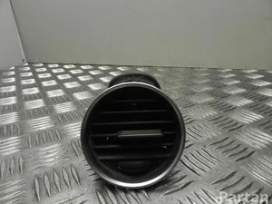 Mercedes-Benz A 204 830 63 54 / A2048306354 C-CLASS Coupe (C204) 2014 Évent