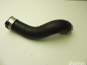 Mercedes-Benz A 172 528 04 82 / A1725280482 SLK (R172) 2014 Tuyaux / tuyaux d'alimentation en air