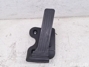 Mazda GHP941600G CX-3 (DK) 2018 Akseleratoriaus pedalas