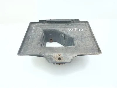 Chevrolet 10268430 CORVETTE (C6) 2005 Bac à batterie - Image 1