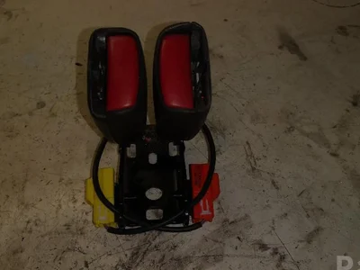 Volvo 30697035 V70 II (SW) 2007 Boucle de ceinture de sécurité - Image 1