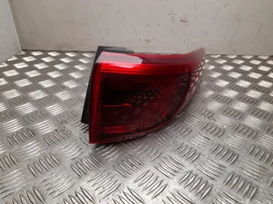 Kia 92402-F10 / 92402F10 SPORTAGE (QL) 2016 Feu arrière