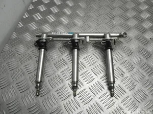 Mercedes-Benz A 276 070 40 95 / A2760704095 E-CLASS Coupe (C207) 2011 Distribution de carburant