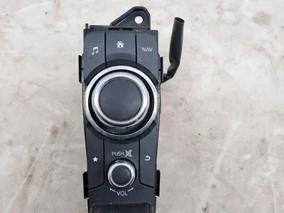 Mazda D09H66CM0 CX-3 (DK) 2016 Interface multimédia avec unité de contrôle - Image 1