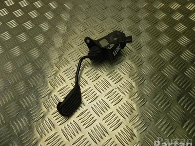 Toyota 78110-0D100 / 781100D100 YARIS (_P13_) 2016 Pédale d'accélérateur - Image 1