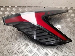 MG 10976794 MG4 Trophy 2024 Piloto posterior