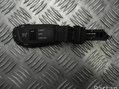 Citroën 98133623ZD DS7 CROSSBACK 2021 Bouton multifonction pour volant - Image 1