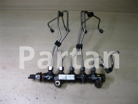 CITROËN 965459-0, 9654592680 / 9654590, 9654592680 C3 Picasso 2011 Fuel rail