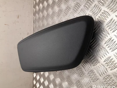 BMW 1264488 X1 (F48) 2017 Accoudoir - Image 1