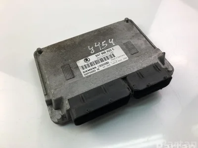 Škoda 047906033C FABIA I (6Y2) 2006 Control unit for engine - Image 1