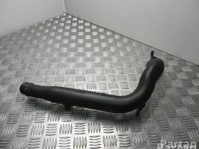 Volvo 30647918 V70 II (SW) 2004 Prise d'air / Conduit d'air d'admission - Image 1