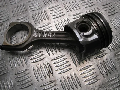 Peugeot 619 64065A / 61964065A 308 SW II 2014 Piston - Image 1