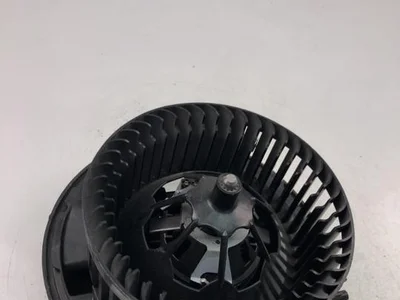 Volkswagen 3Q1819021A PASSAT (3G2) 2018 Ventilateur / Souffleur - Image 1