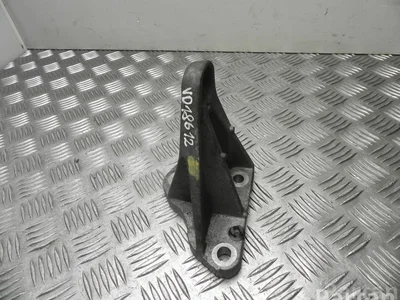 Jaguar 5R83-6037-BB / 5R836037BB XF (X250) 2008 Support - Image 1