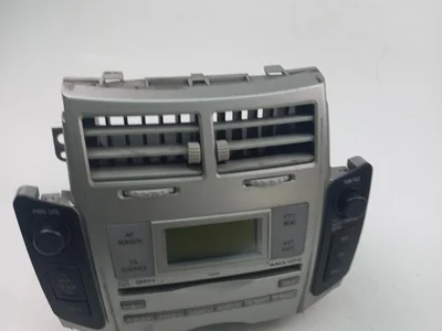 Toyota 86120-0D210 / 861200D210 YARIS (_P9_) 2008 Radio / CD - Image 1