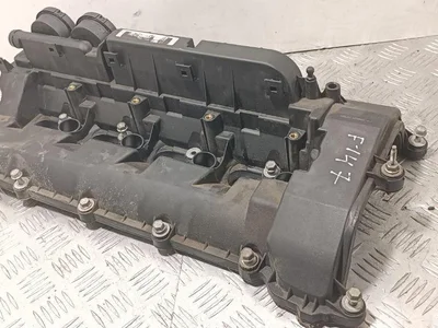 Jaguar 8W936P036AJ XJ (X351) 2014 Couvercle de culasse - Image 1