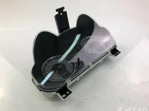 Mitsubishi 8100B542J COLT VI (Z3_A, Z2_A) 2011 Tableau de bord