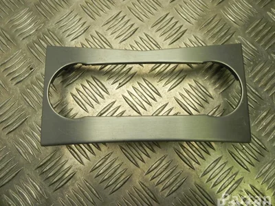 Mercedes-Benz A 204 680 04 90 / A2046800490 C-CLASS (W204) 2008 Cadre - Image 1