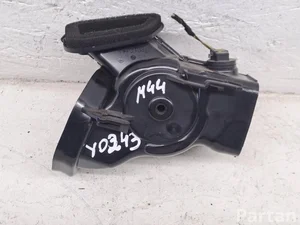 Mercedes-Benz A2058300200 C-CLASS (W205) 2015 Air vent