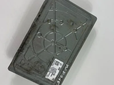 Chevrolet 12705110 SILVERADO 1500 2009 Unité de contrôle moteur - Image 1