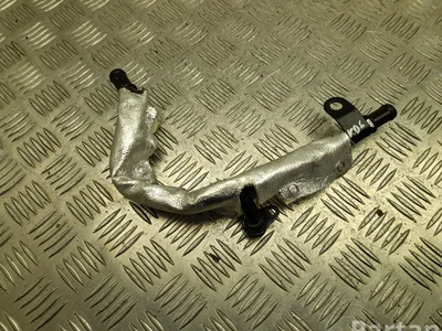 Audi 06N121085D A4 (8W2, B9) 2022 Conduite de réfrigérant - Image 1