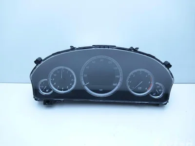 Mercedes-Benz A212 900 52 03 / A2129005203 E-CLASS (W212) 2010 Tableau de bord mph - Image 1