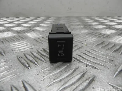 Toyota M77418 RAV 4 V 2020 Interrupteur de chauffage de siège - Image 1