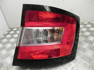 Škoda 6V9 945 096 / 6V9945096 FABIA III Estate (NJ5) 2015 Feu arrière