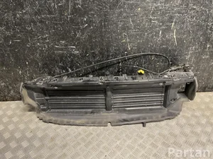 Volvo 31651830 V90 II 2019 Radiatorių apdaila