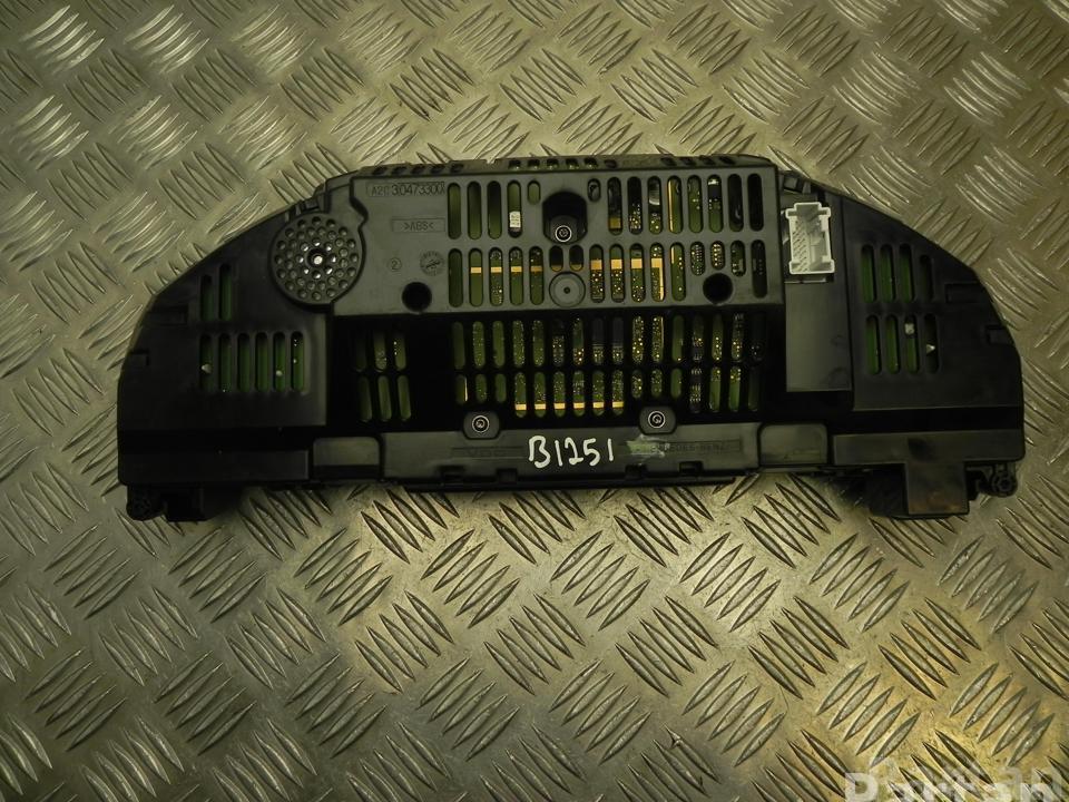 MERCEDESBENZ A2049004809 CCLASS (W204) 2013 Dashboard (instrument cluster)