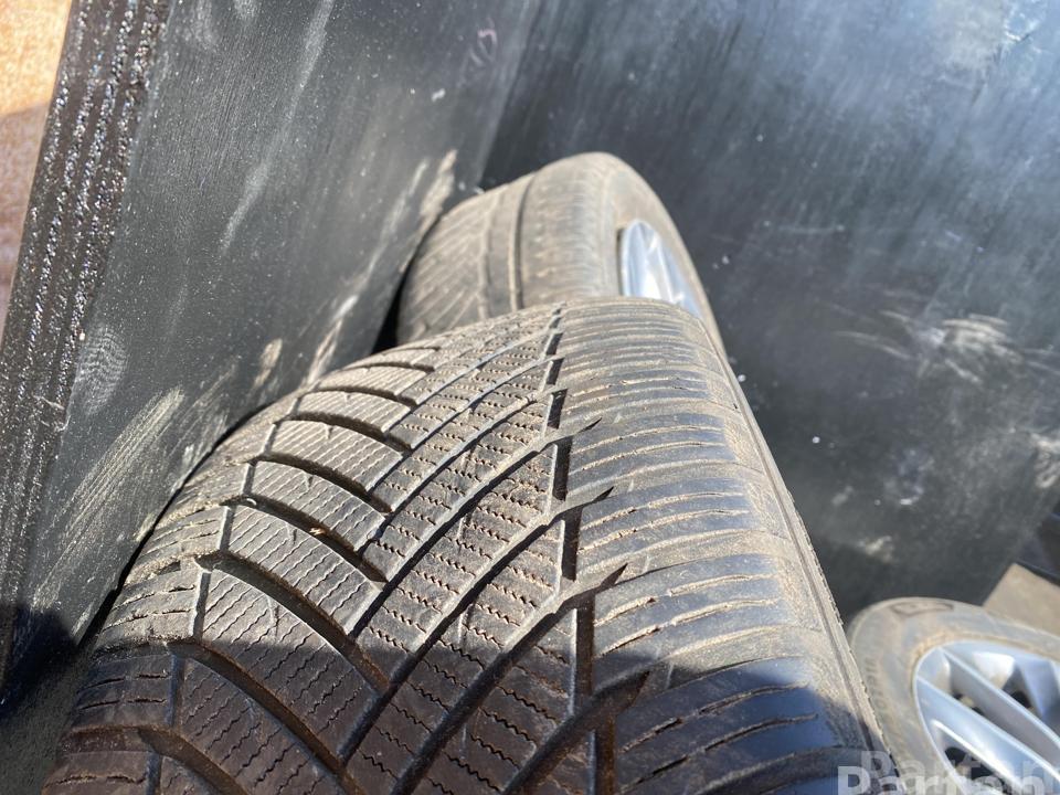 Alloy rim 6787578 BMW 5 Gran Turismo 2010 - €70