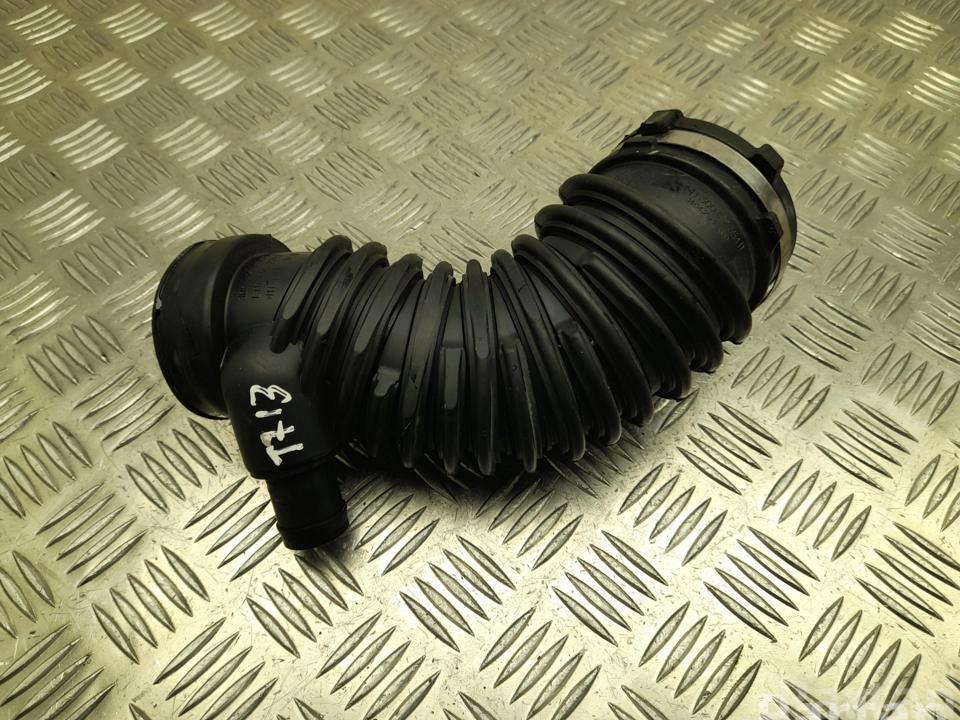 intake-air-duct-3q0129654r-koda-octavia-mk4-combi-2023-40