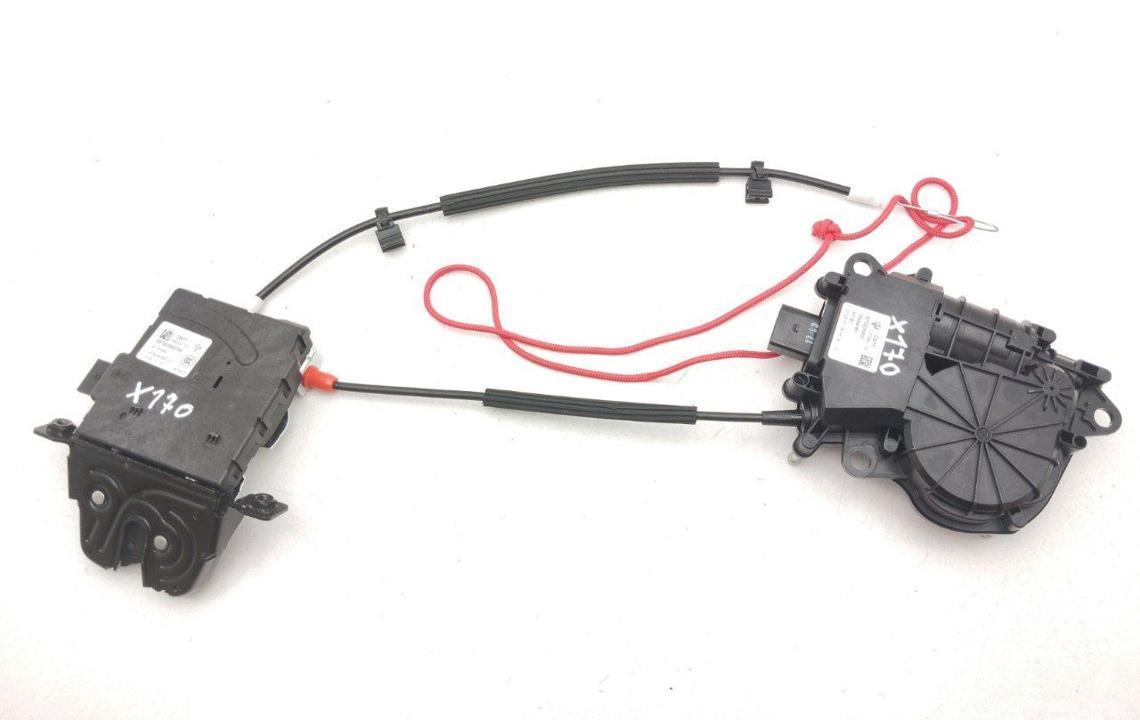 Bootlid Lock 670035621 Maserati LEVANTE 2017 - €125