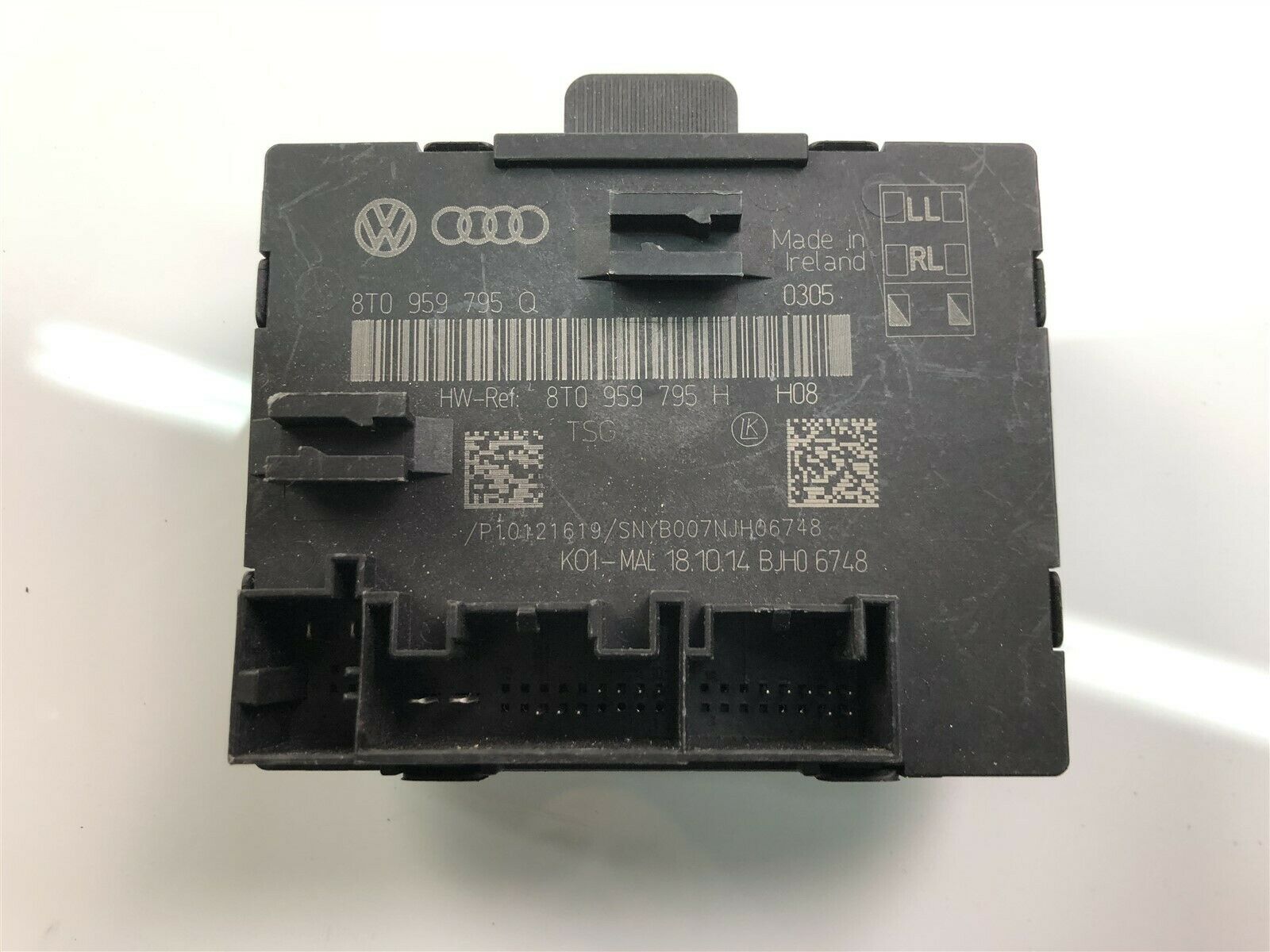 AUDI A4 B8/8K (2011-2016) Kiti valdymo blokai 8T0959795Q 23435982