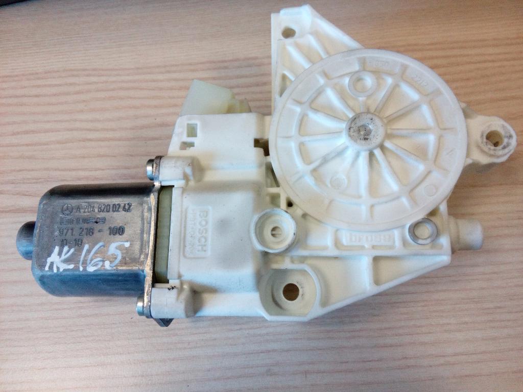 MERCEDES-BENZ C-Class W204/S204/C204 (2004-2015) Front Right Door Window Control Motor A2048200242 23336339