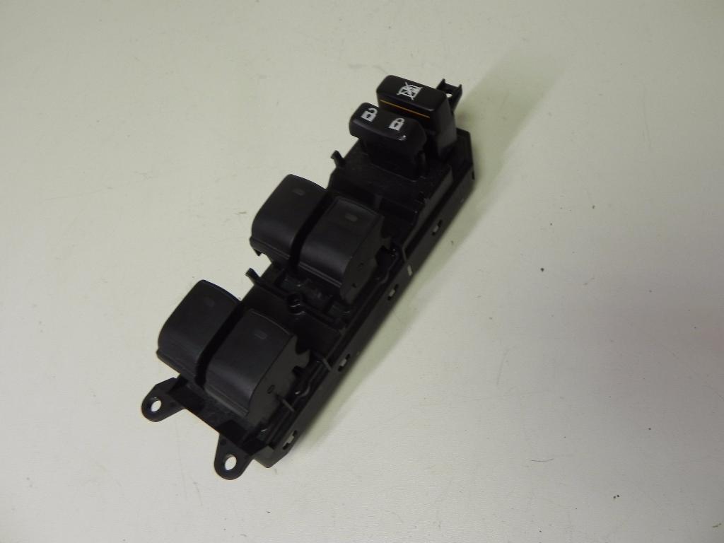 LEXUS CT 1 generation (2010-2024) Front Left Door Window Switch 8404033080 23542942