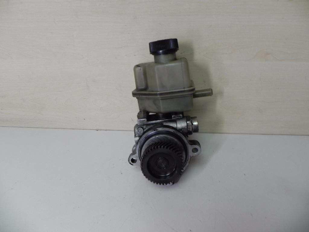 MAZDA 6 GG (2002-2007) Vairo stiprintuvo siurblys GJ6F32600 23713479