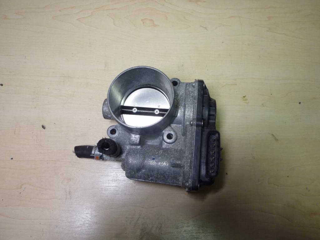 TOYOTA Auris 2 generation (2012-2015) Throttle Body 220300T050 24906995