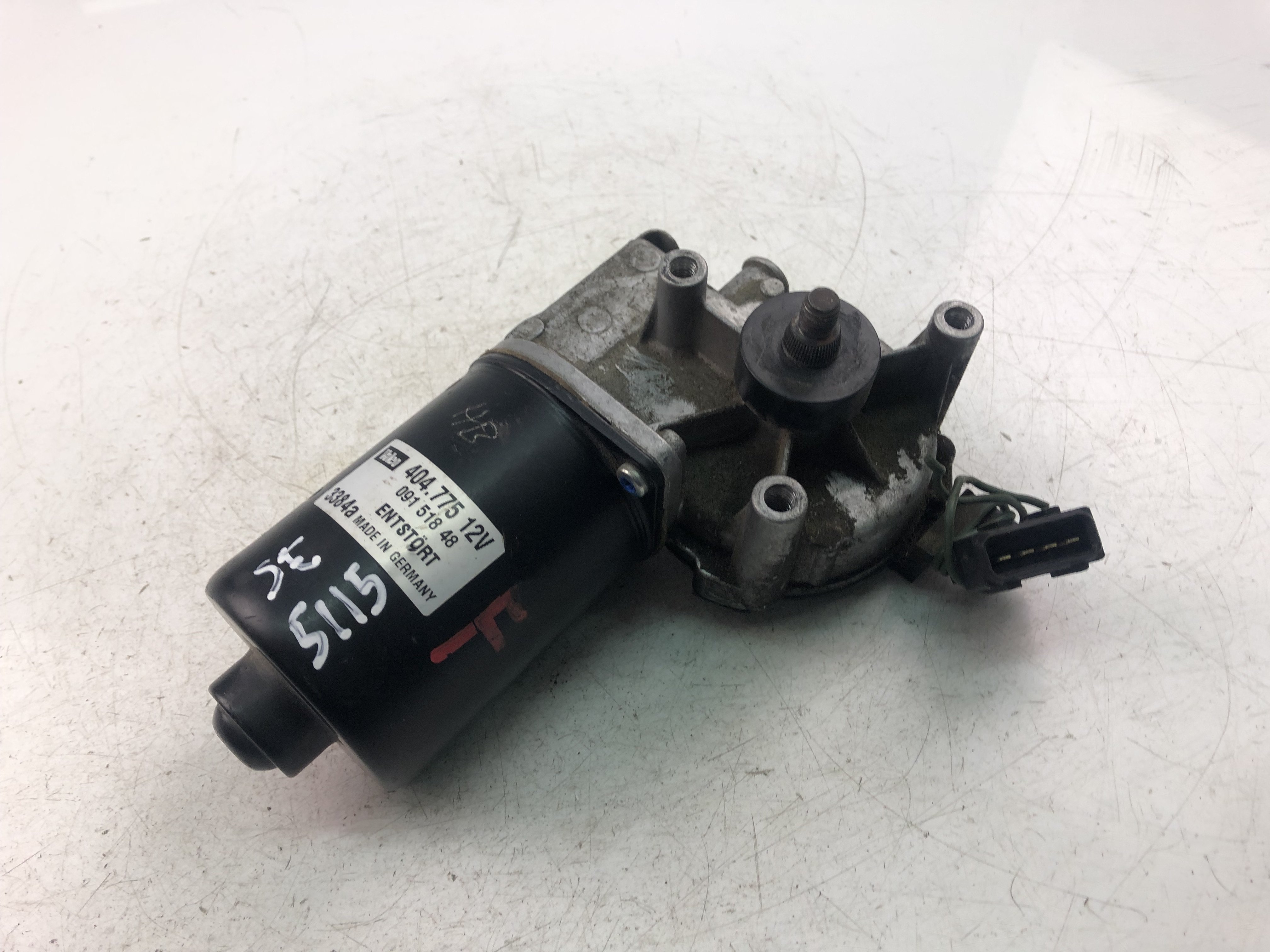 VOLVO V70 2 generation (2000-2008) Wiper motor 09151848 23475569