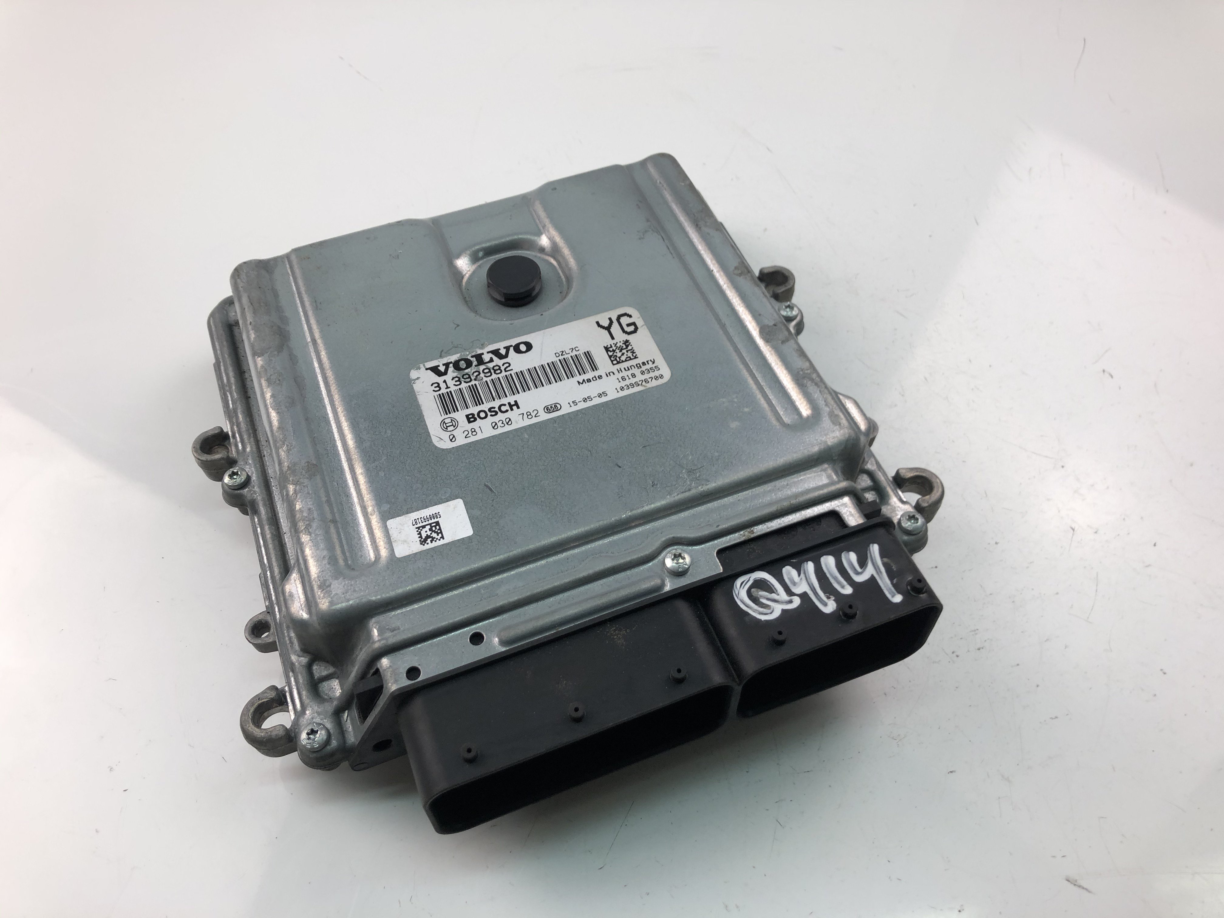 VOLVO XC60 1 generation (2008-2017) Engine Control Unit ECU 31392982, 0281030782 23457821