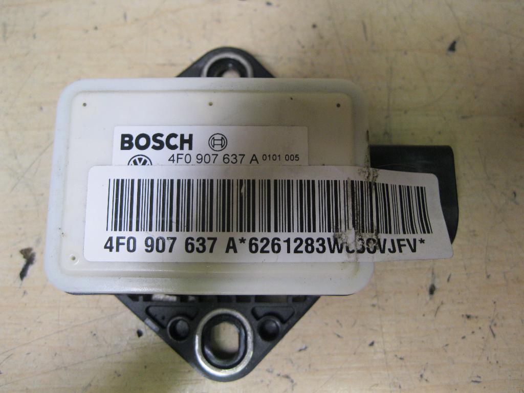 SEAT Exeo 1 generation (2009-2012) Acceleration Sensor 4F0907637A 23154625