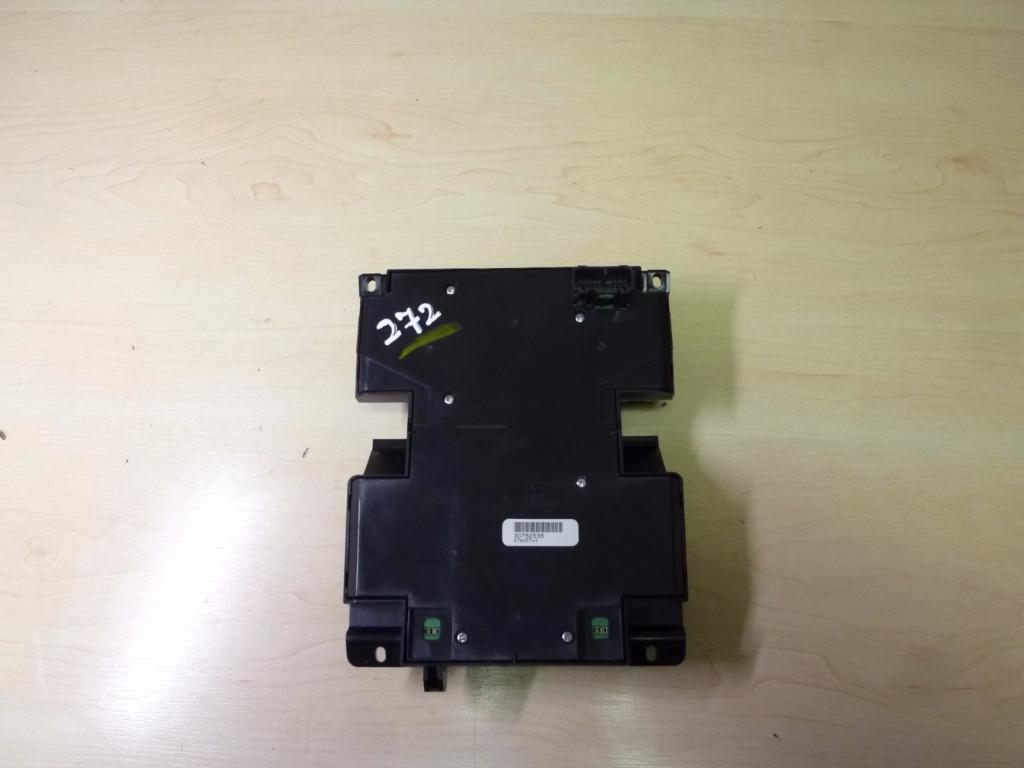 VOLVO V50 1 generation (2003-2012) Music Player Without GPS 30782535, 31260527, 30797719 23155818