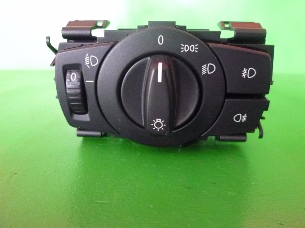 BMW 3 Series E90/E91/E92/E93 (2004-2013) Headlight Switch Control Unit 6932794, 61316932794 23156320